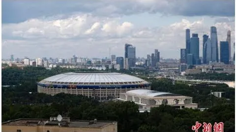 CBA联赛烽火连天，新疆与北汽强强碰撞，连胜势头强劲，巅峰对决即将展开！