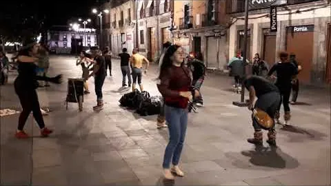 “郧县人头骨化石百万年之谜揭晓，复原形象首次公开展露”