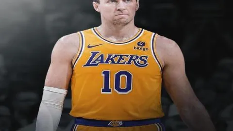 霍启刚谦让C位，高峰会或见证霍家新成员诞生？